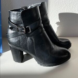 MIA heeled boot
